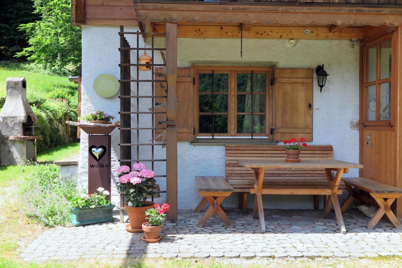 Ferienwohnungen Haus Waldwinkel Ашау-ім-Кімгау Екстер'єр фото